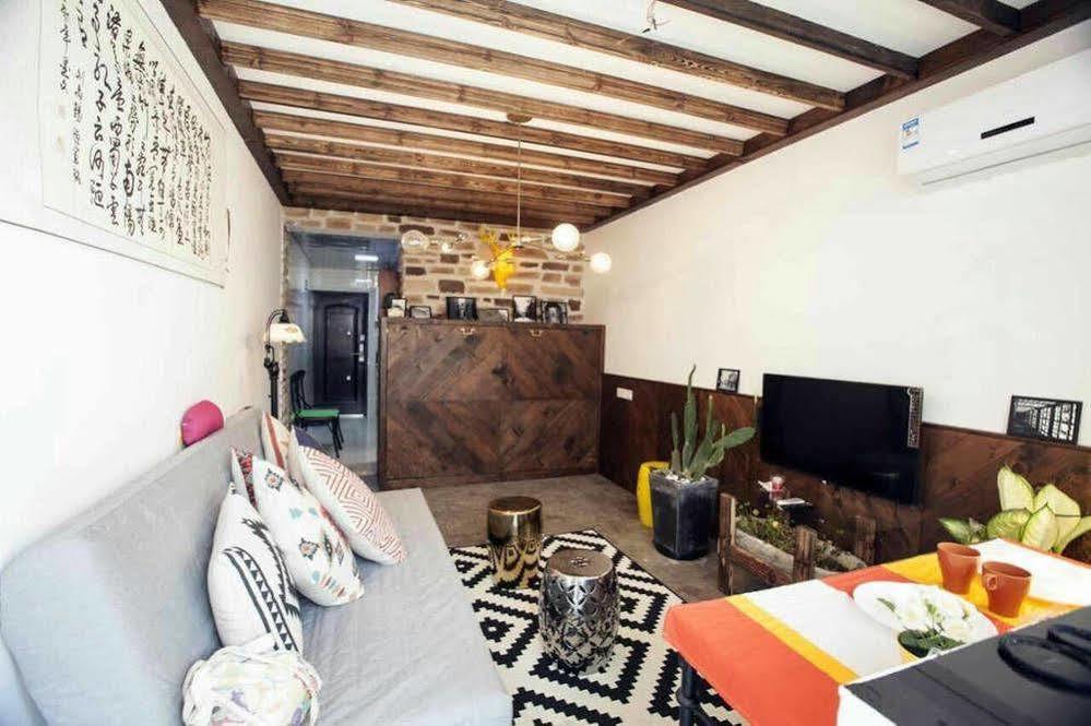Jy Distributed Theme Hotel
